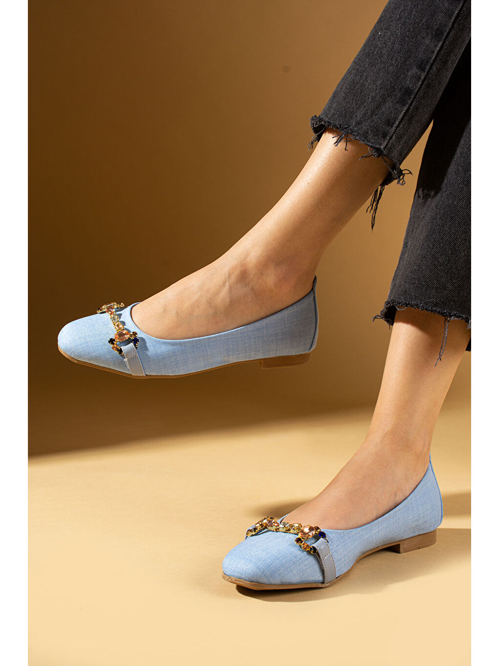 Mavi Toka Detaylı Rahat Kalıp Kadın Babet 020-736-24Kumaş-1