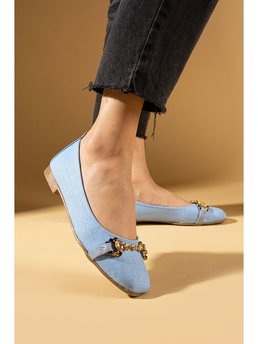 Mavi Toka Detaylı Rahat Kalıp Kadın Babet 020-736-24Kumaş-2