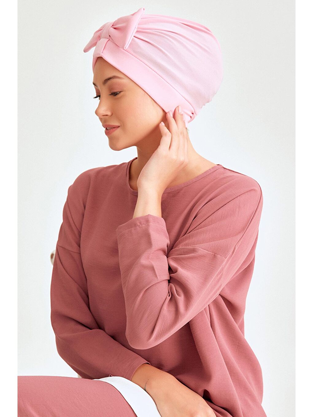 Pembe Fiyonklu Bone-3