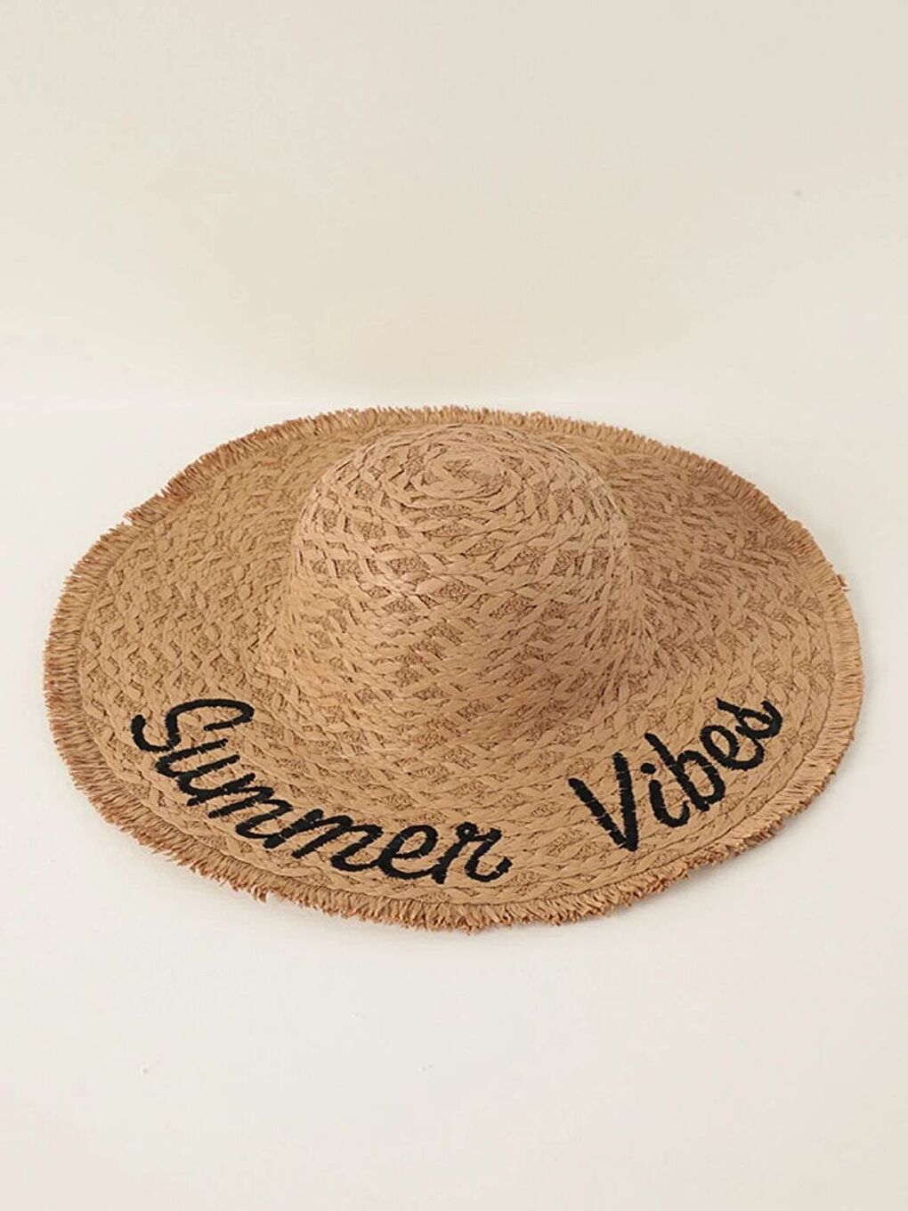 Kahverengi Camel Nakışlı Geniş Hasır Şapka Saçaklı Plaj Ve Günlük Kullanımda Güneşten Koruma Sağlar HSR2112-1