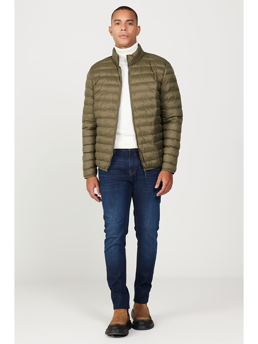 Erkek Haki Standart Fit Normal Kesim Dik Yaka Mont-3