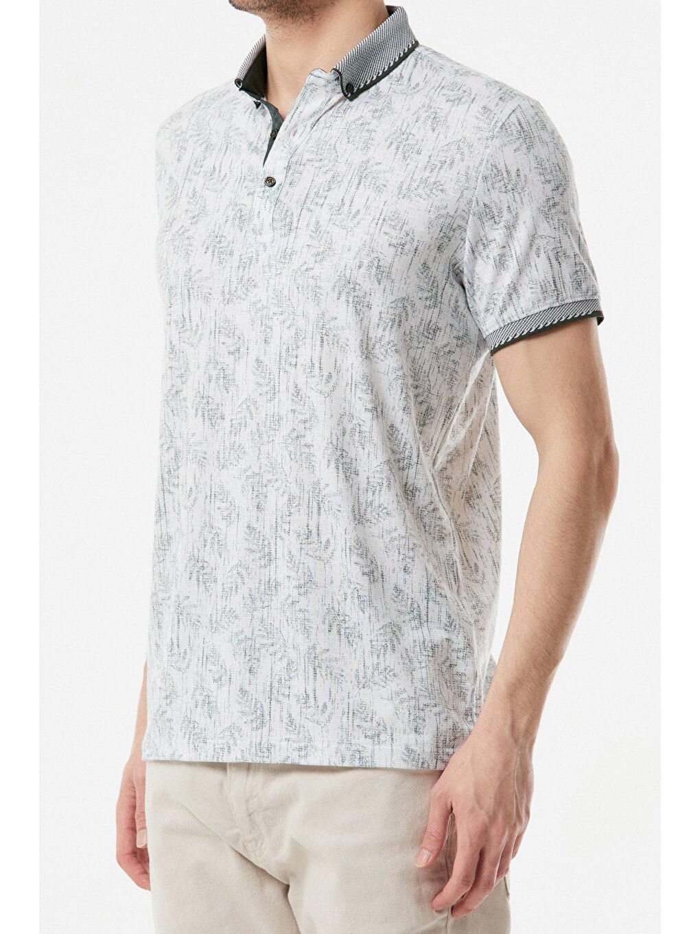 Haki Yaprak Baskılı Polo Yaka Tişört-3