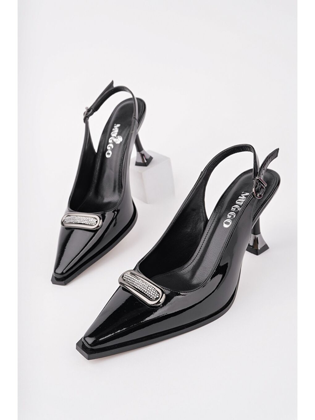 Siyah HEELS Arkası Açık Toka Detaylı Günlük Klasik Topuklu Kadın Stiletto Ayakkabı