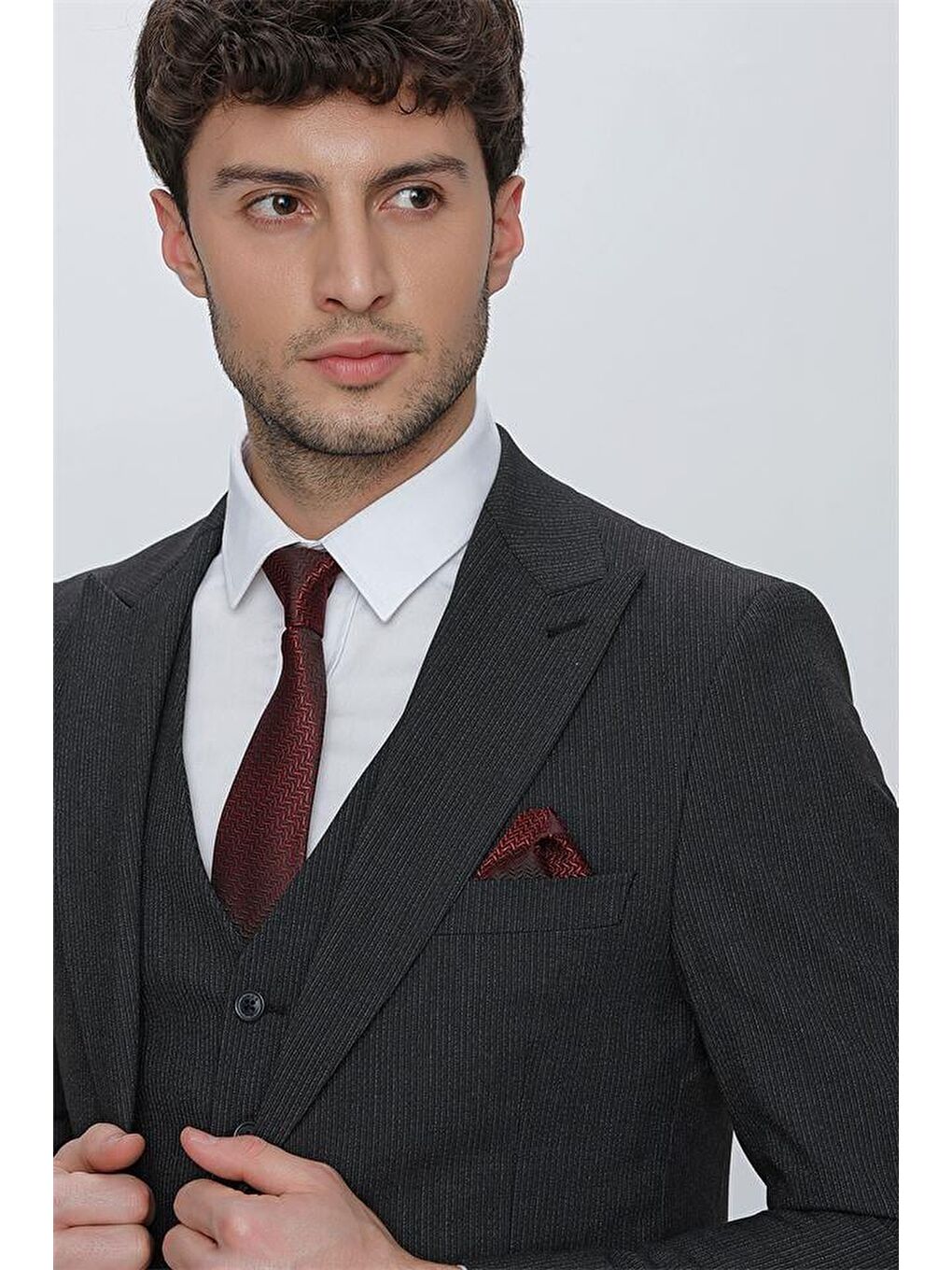 Siyah Çizgili Kırlangıç Yaka Astarlı Yelekli 6 Drop Slim Fit Dar Kesim Klasik Takım 1001230160-5