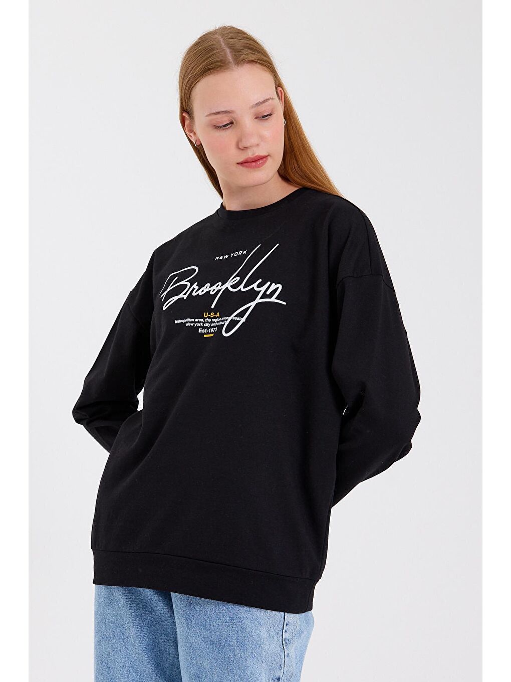 Süperlife Siyah Kadın Bisiklet Yaka Oversize Fit El Yazılı Brooklyn İnce Sweatshirt SPR23SWK331 - 1