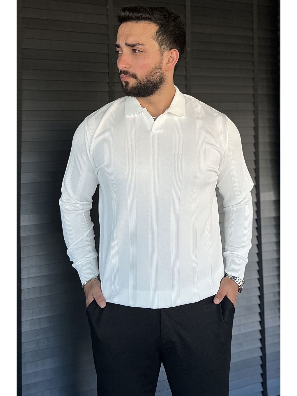 Beyaz Polo Yaka Desenli Erkek Triko Kazak-1