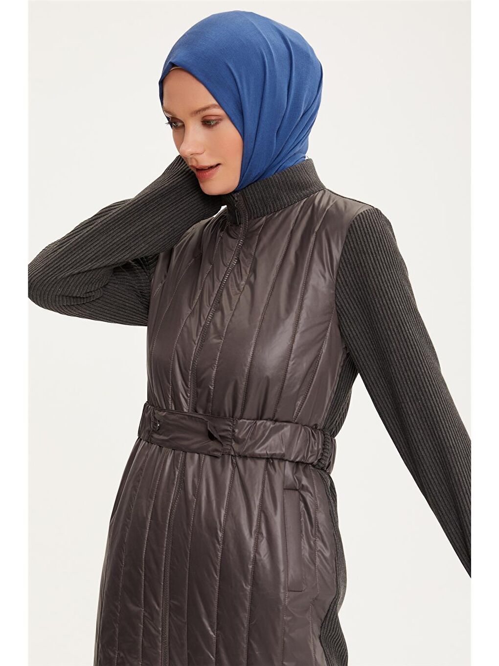 Antrasit Arkası Örme Detaylı Kapitone Manto 22K8111-2