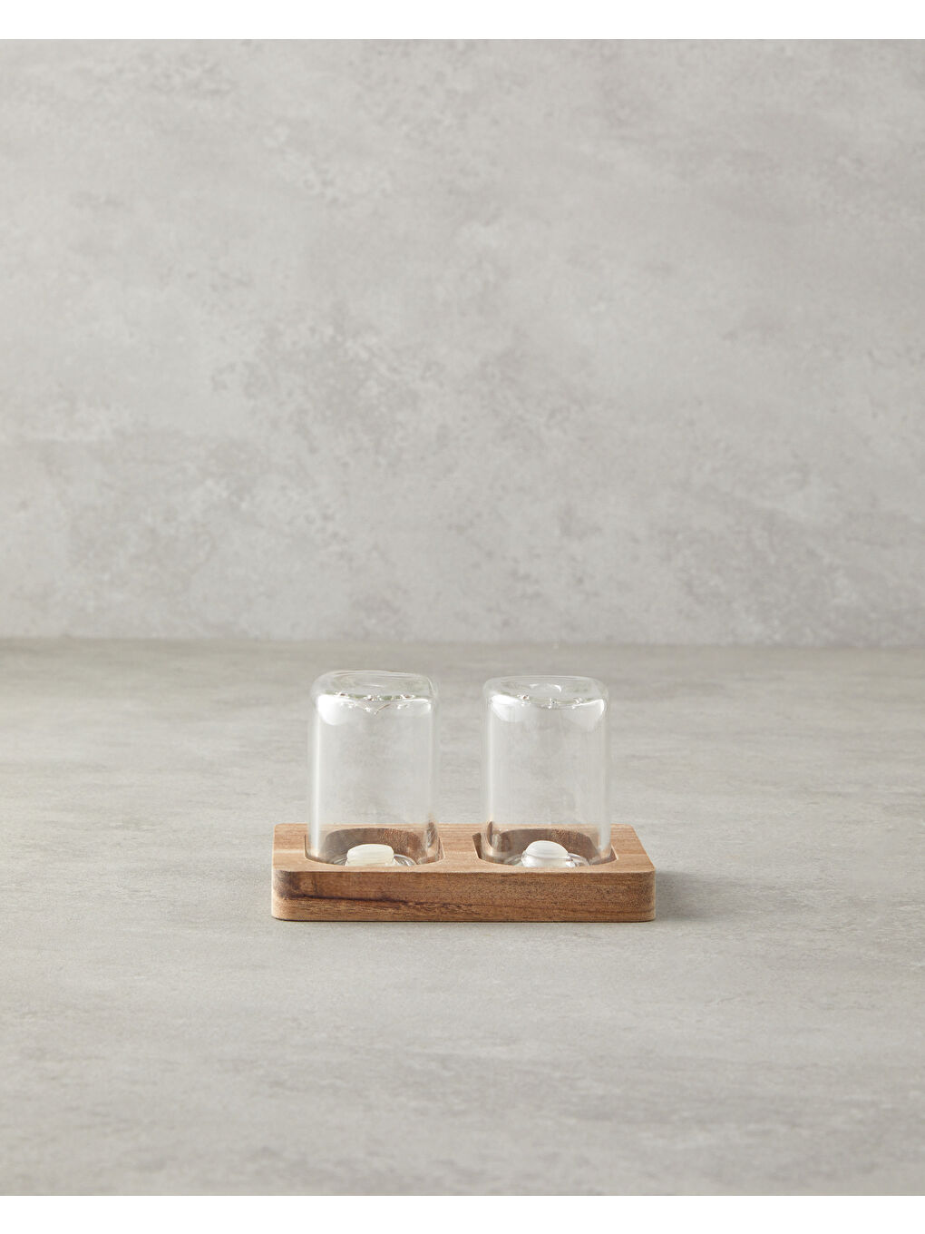 Renksiz Estella Borosilikat-Akasya 2'li Tuzluk - Biberlik 8x4x5,5 Cm Şeffaf