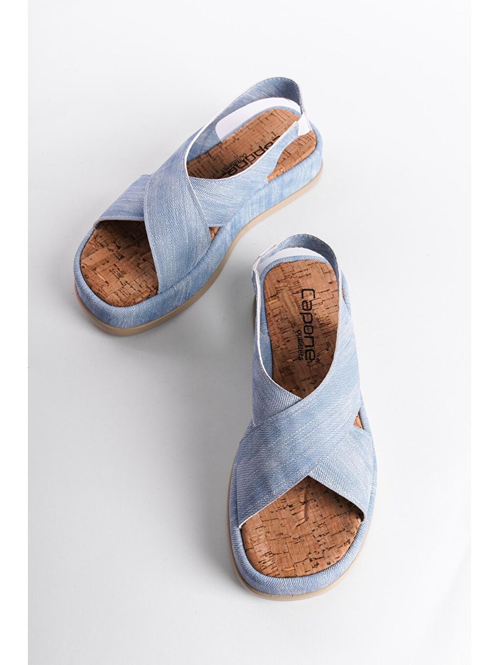 Turkuaz Dolgu Topuklu Çapraz Bantlı Kadın Sandalet-3