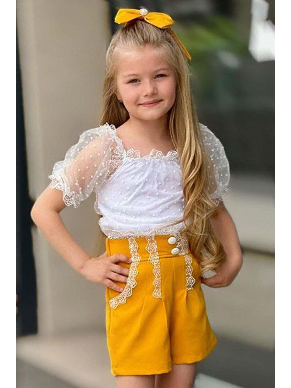 Sarı Kız Çocuk Kare Yaka Transparan Detaylı Hardal Şortlu Takım