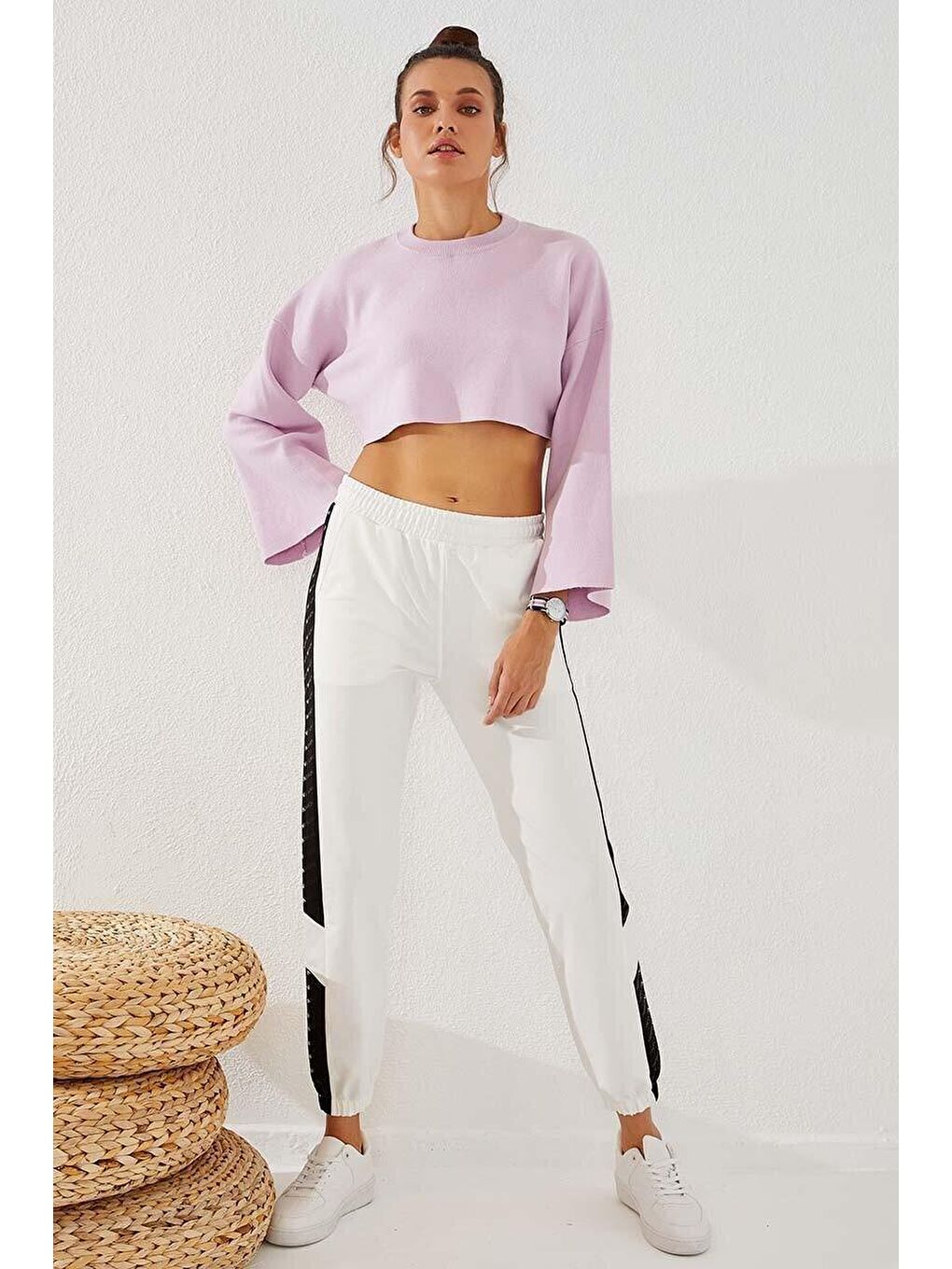 Ekru Noktalı Şerit Detaylı Jogger  Rahat Form Lastik Paça Kadın Eşofman Alt - 94579-2