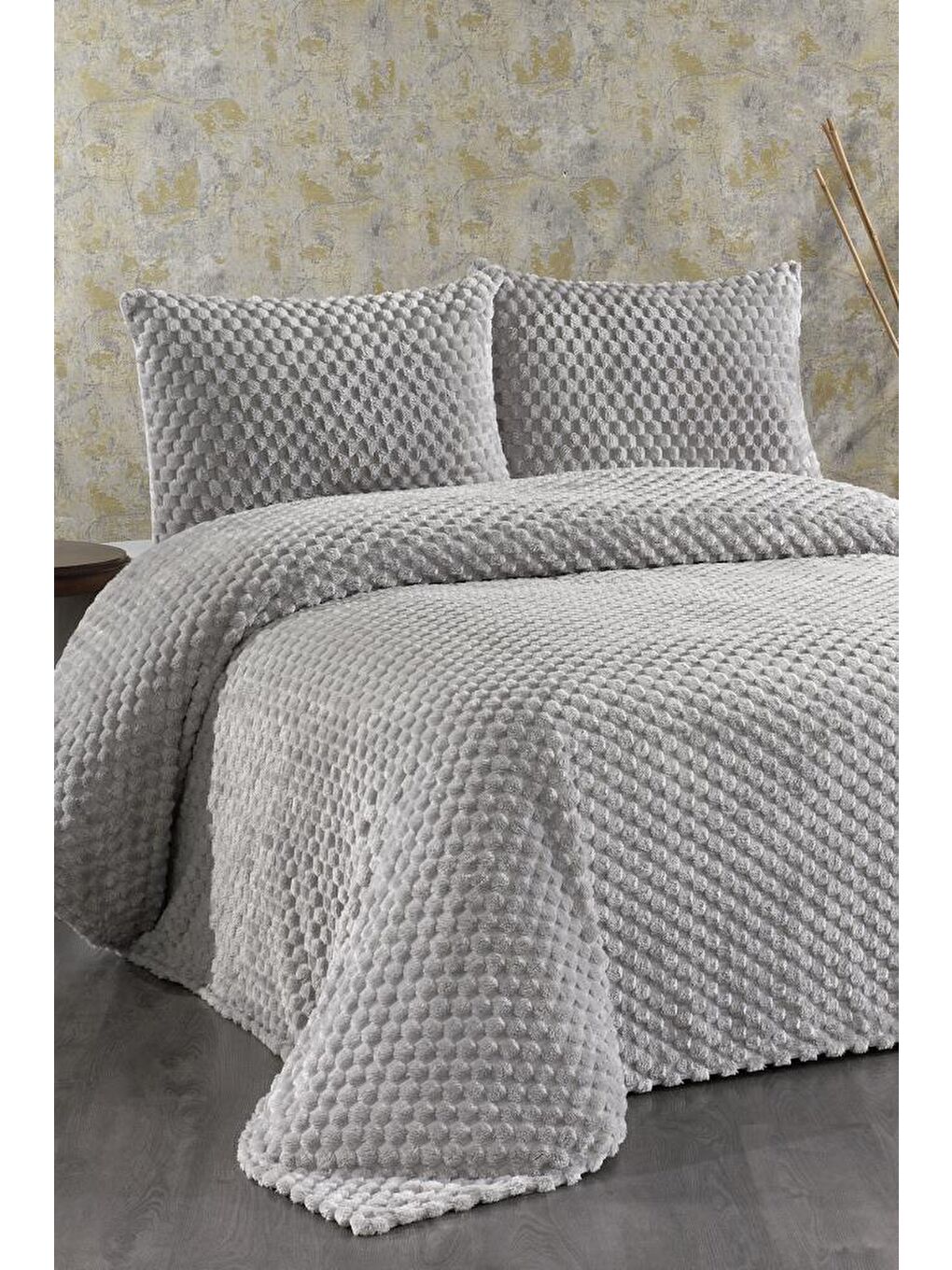Cordoba Pelüş Çift Kişilik Yatak Örtüsü Gri