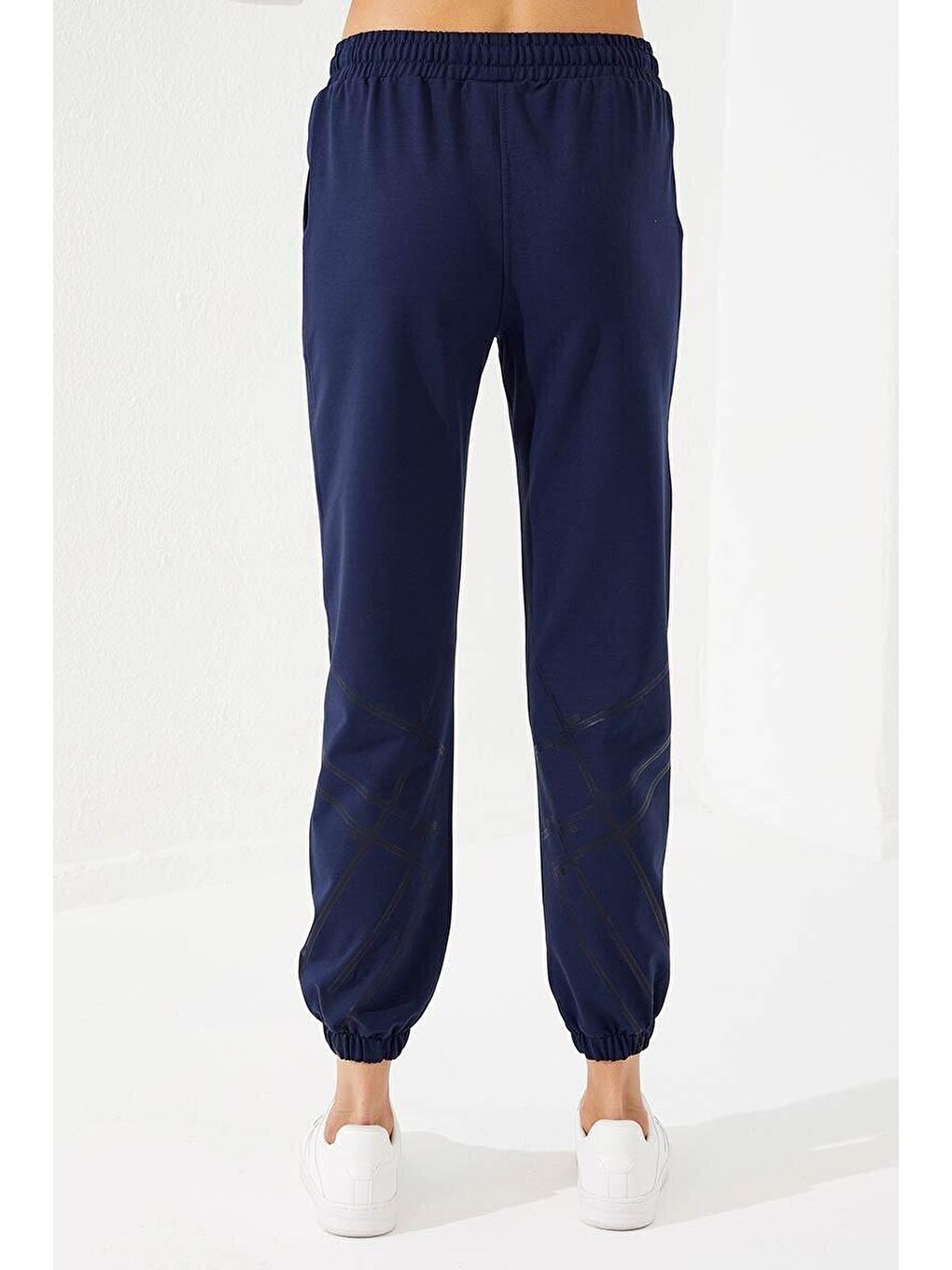 İndigo Çizgi Baskılı Rahat Form Lastik Paça Kadın Eşofman Alt - 94585-4