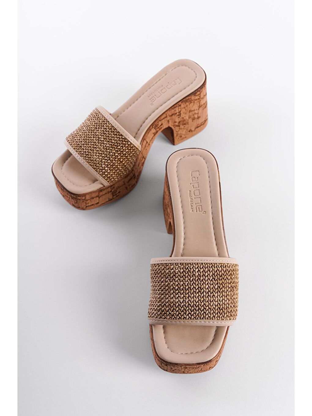 Bej Mantar Platform Tabanlı Hasır Tek Bantlı Kadın Terlik-3