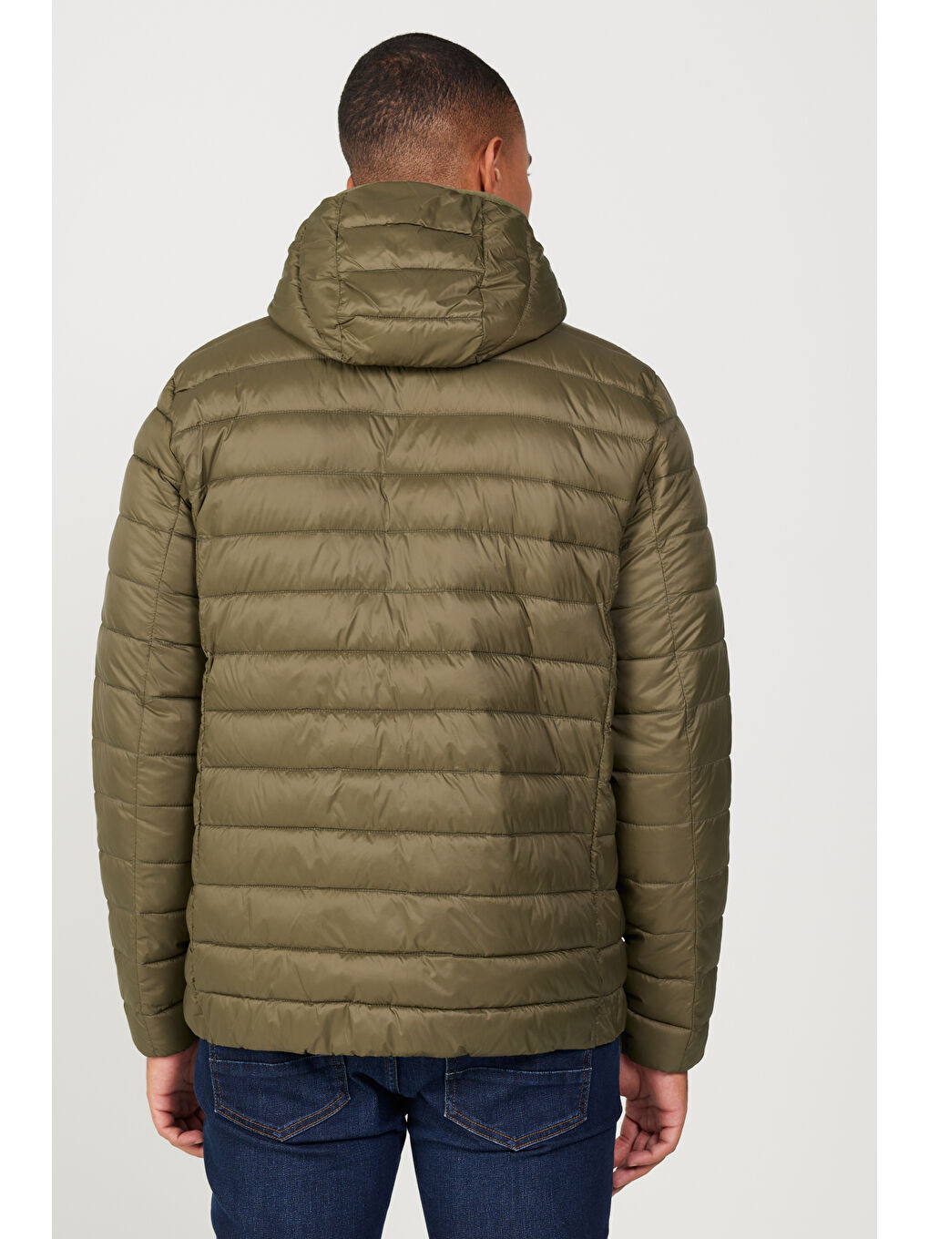 Erkek Haki Standart Fit Normal Kesim Kapüşonlu Mont-4