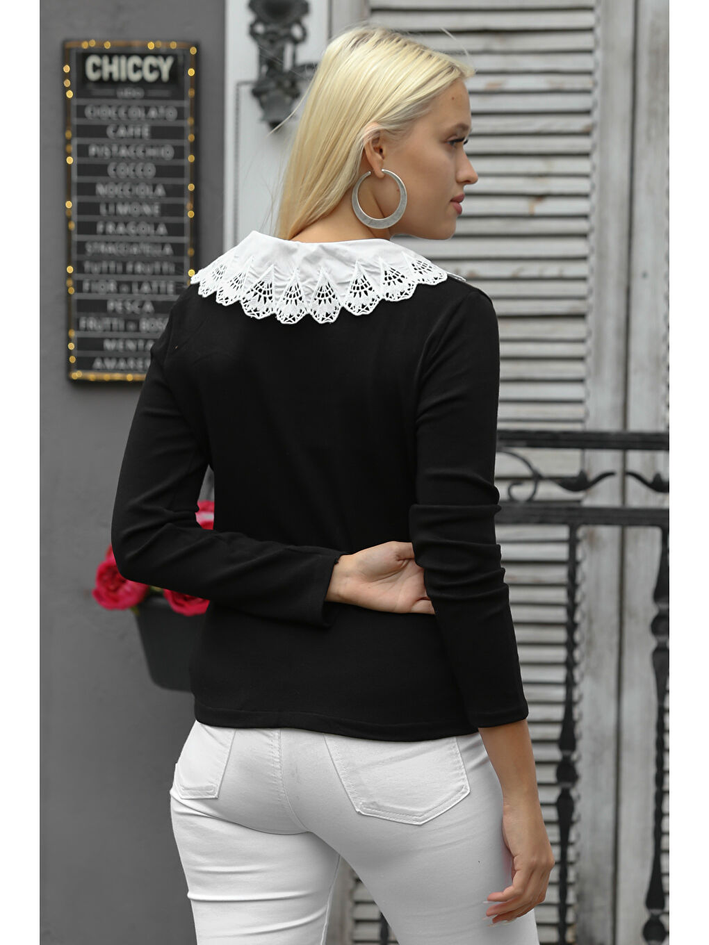 Kadın Siyah Bebe Yaka Uzun Kol Brodeli Regular Standart Viskoz Örme Bluz-1