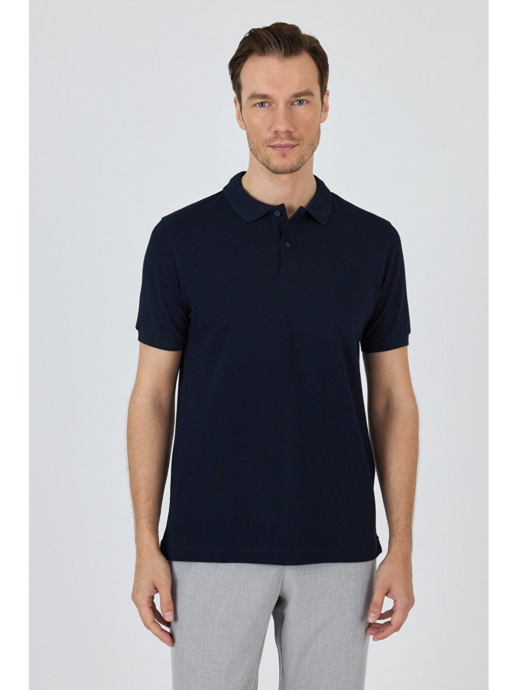 Koyu Lacivert Polo Yaka Kısa Kol Cepsiz Slim Fit Classic Pamuklu Tişört 1011250177