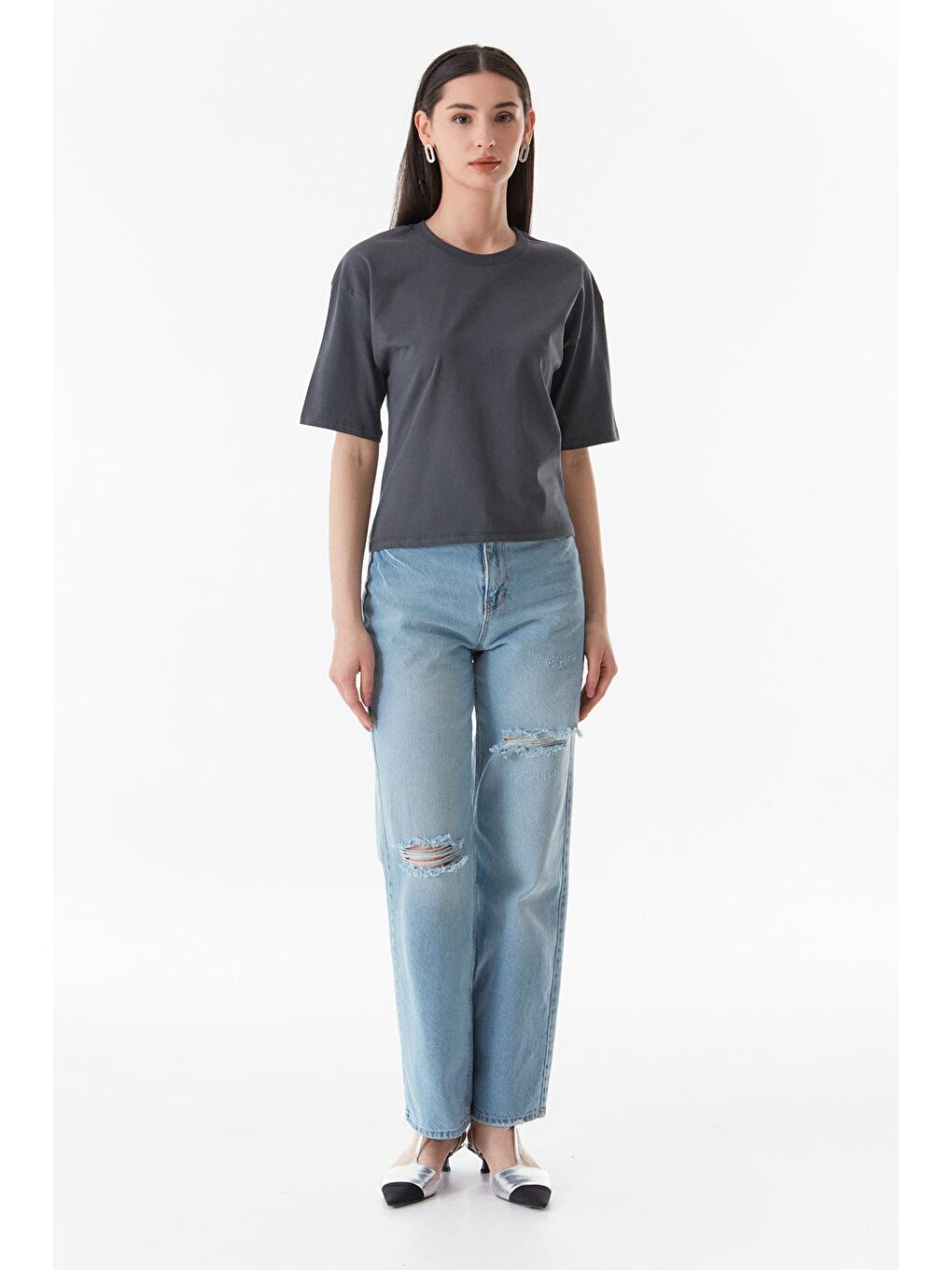 Antrasit Basic Bisiklet Yaka Oversize Tişört-2