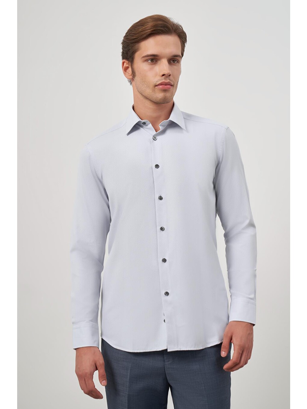 Gri Uzun Kol Kendinden Desenli Armürlü 041 Sert Yaka Classic Comfort Fit Gömlek 1004245154-3