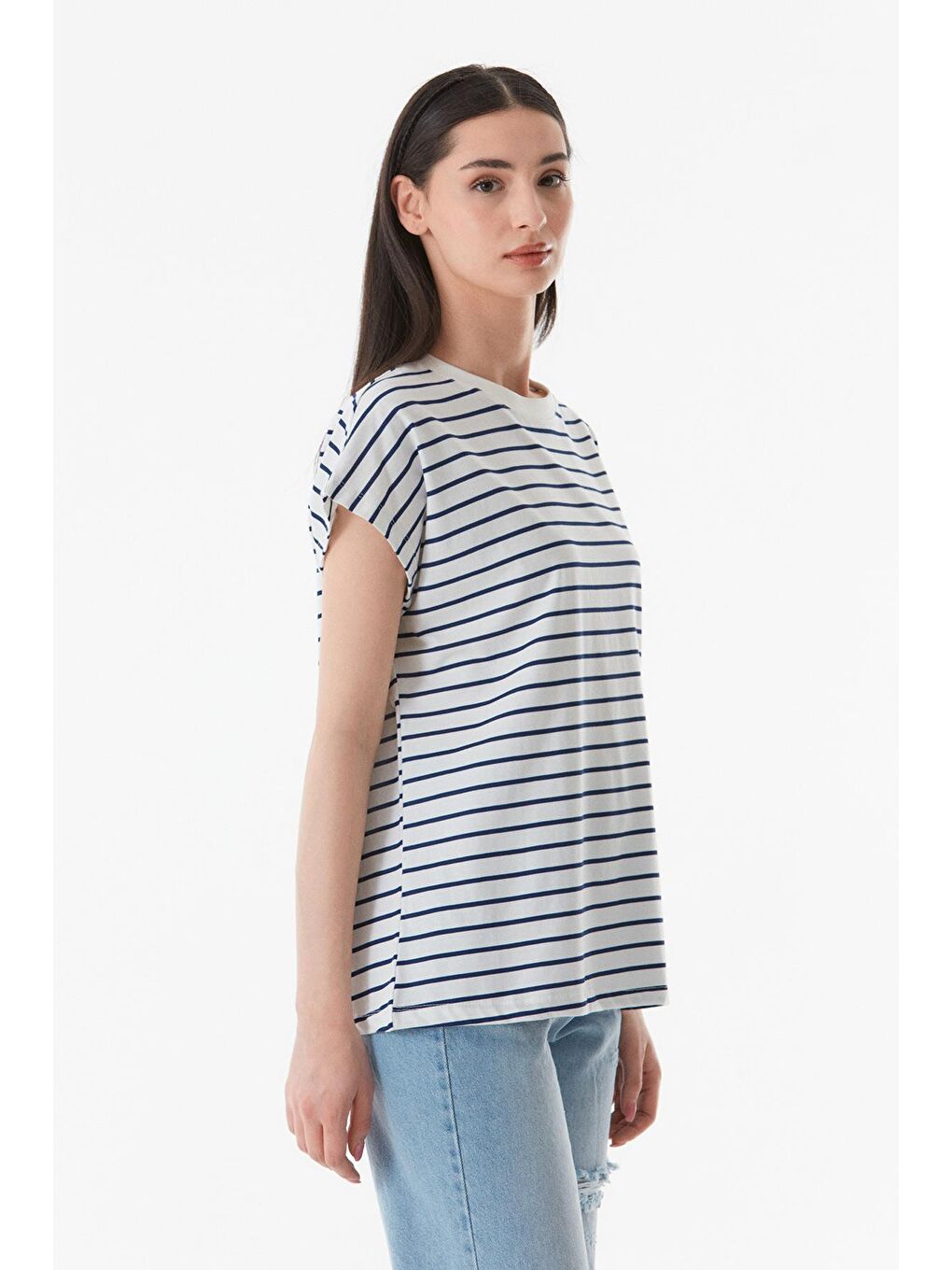 Lacivert Çizgili Bisiklet Yaka Oversize Tişört-1