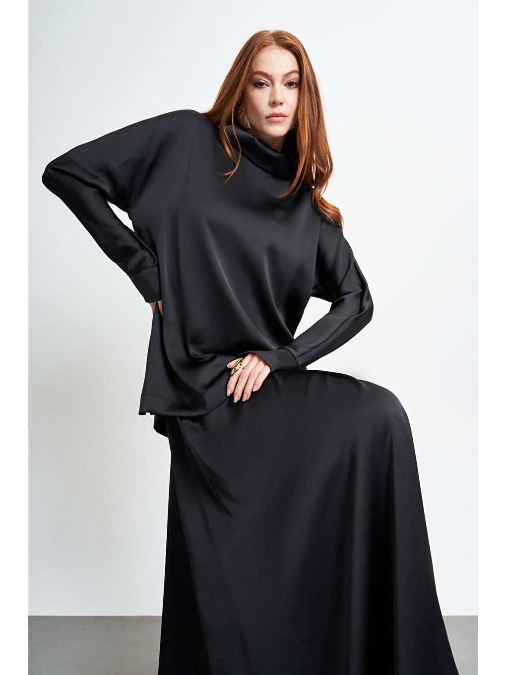 Degaje Yaka Saten Siyah Tunik-4