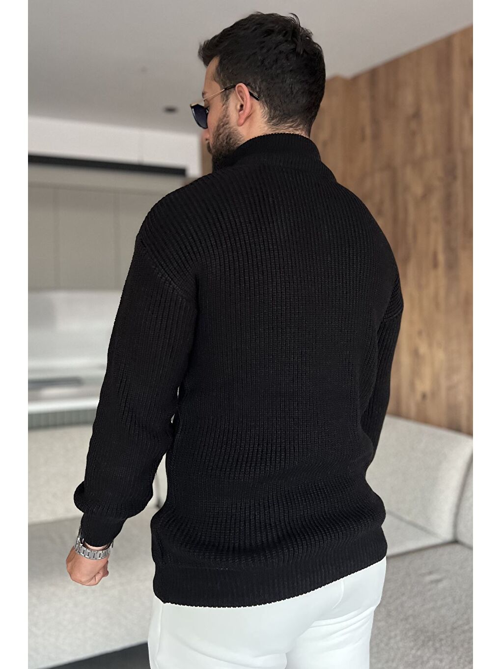 Siyah Erkek Yarım Fermuarlı Triko Kazak-3