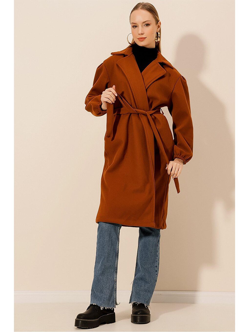 Kahverengi Kaşe Kuşaklı Oversize KABAN-1