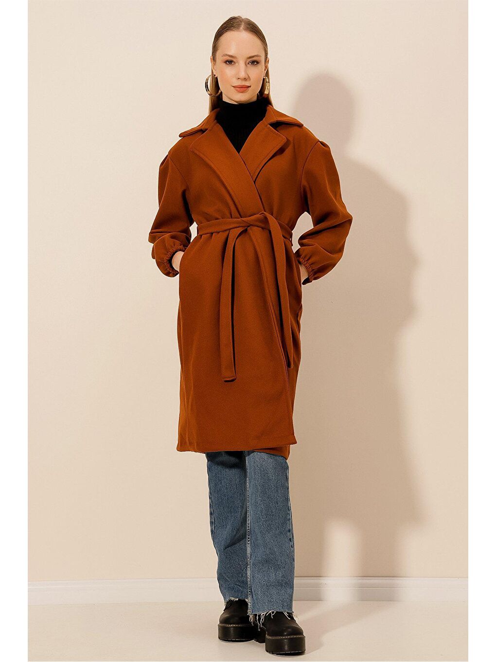 Kahverengi Kaşe Kuşaklı Oversize KABAN-2