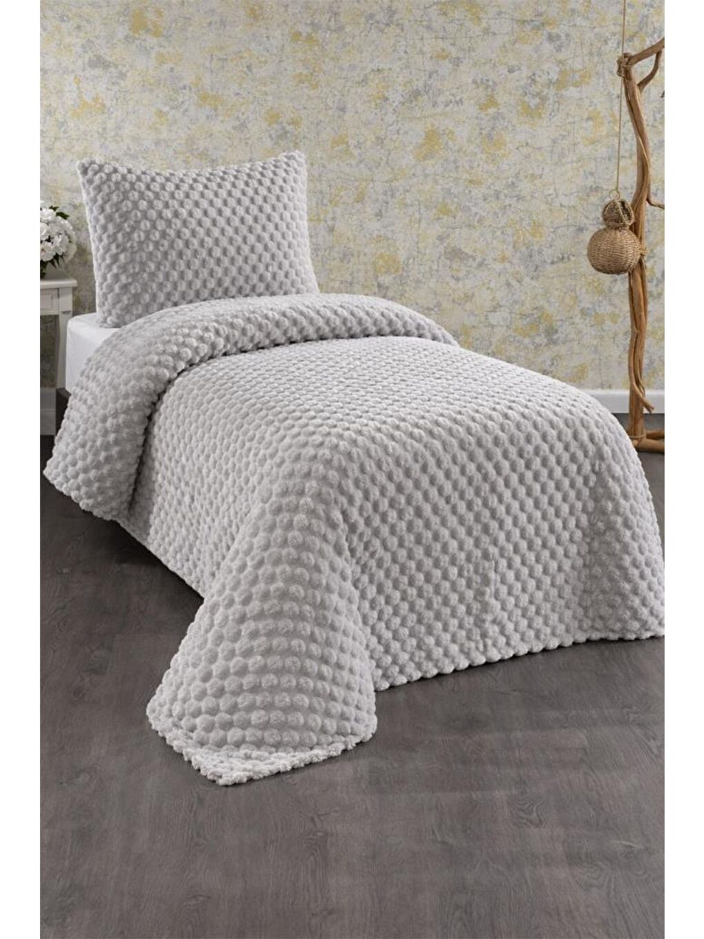 Cordoba Pelüş Tek Kişilik Yatak Örtüsü Gri