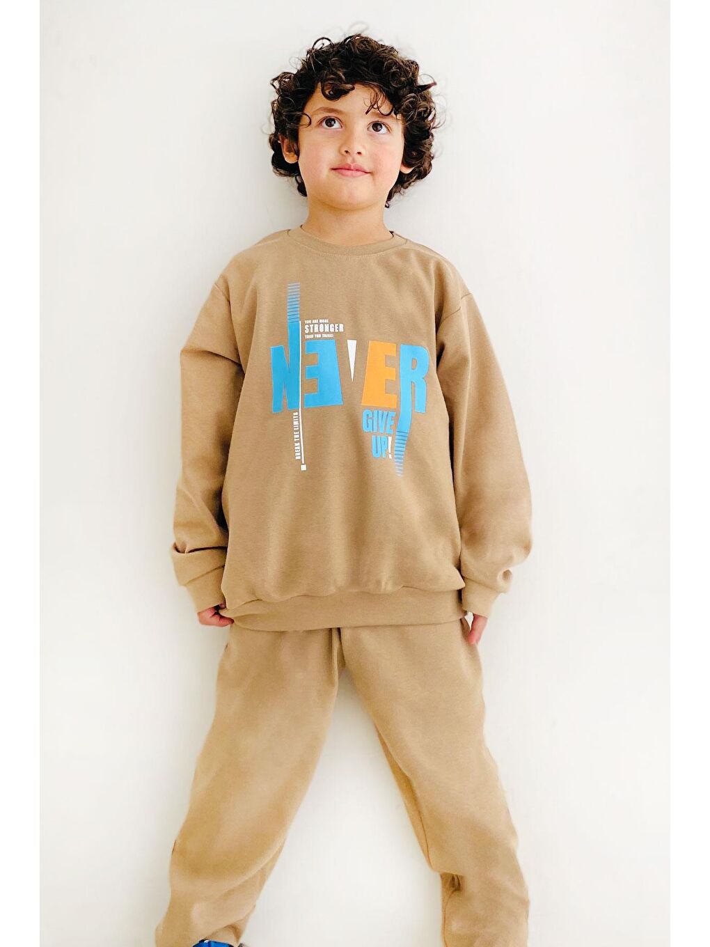 Erkek Çocuk Eşofman Takım Yazı Baskılı Bej (8 Yaş)