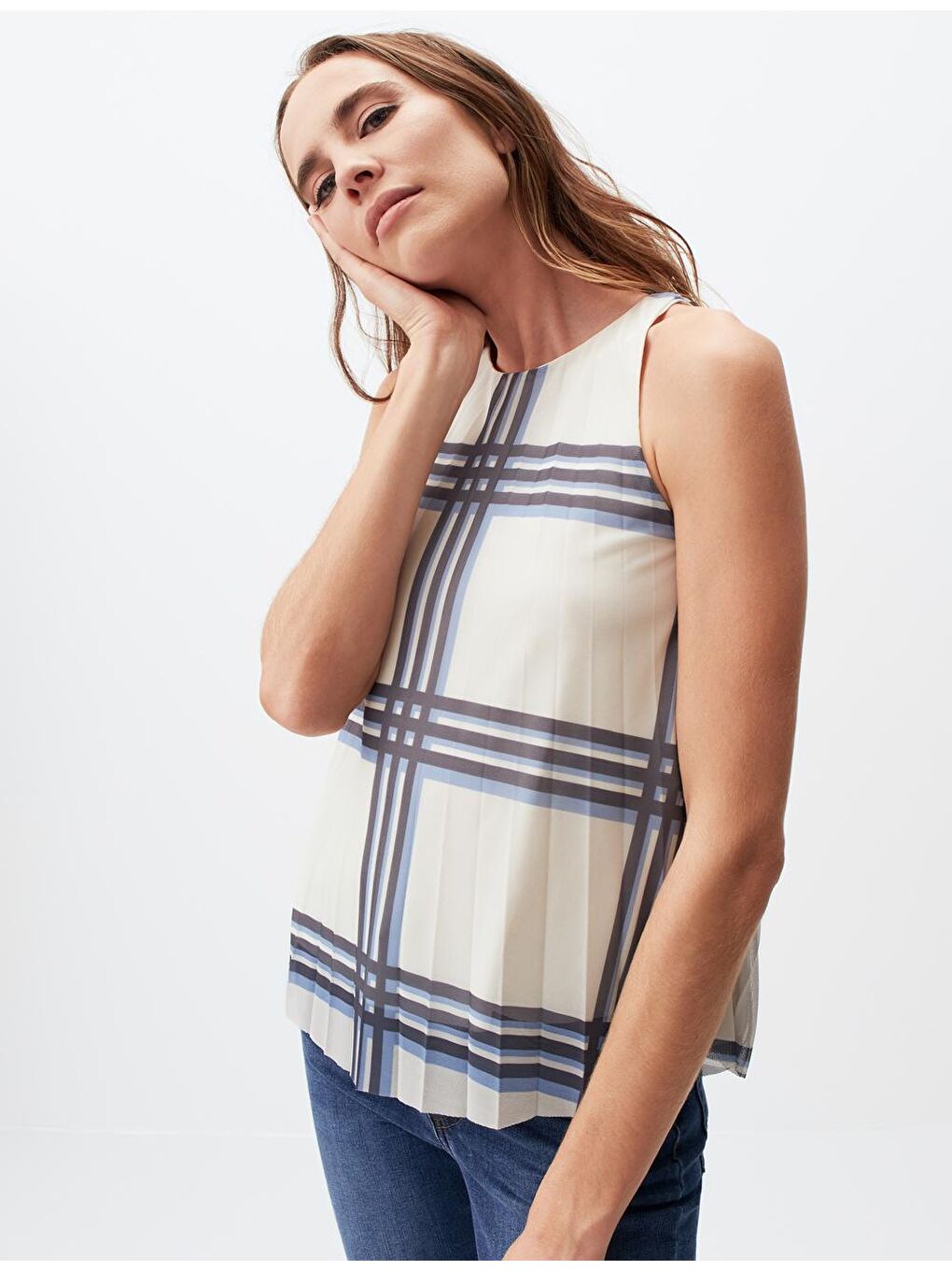 Ekru Kolsuz Ekose Desenli Piliseli Bluz-1