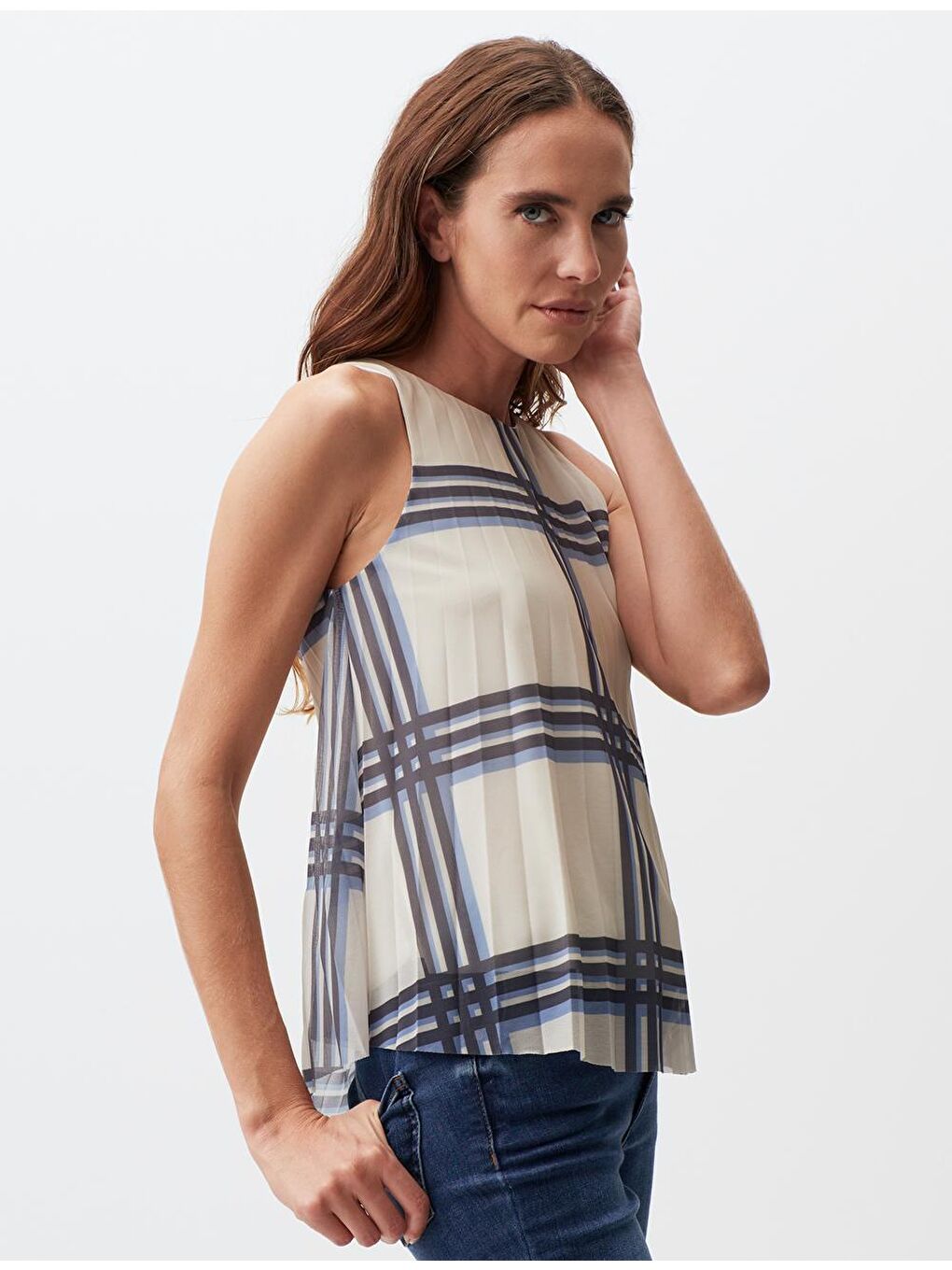 Ekru Kolsuz Ekose Desenli Piliseli Bluz-2