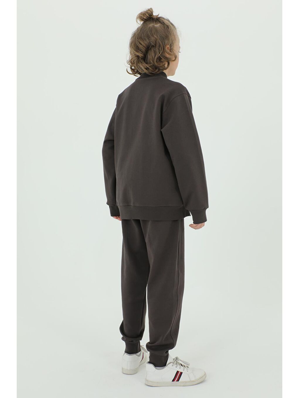 Kahverengi Erkek Çocuk Dik Yaka Baskı Detaylı Çift Cepli Hırkalı Üç Parça Eşofman Takımı-7