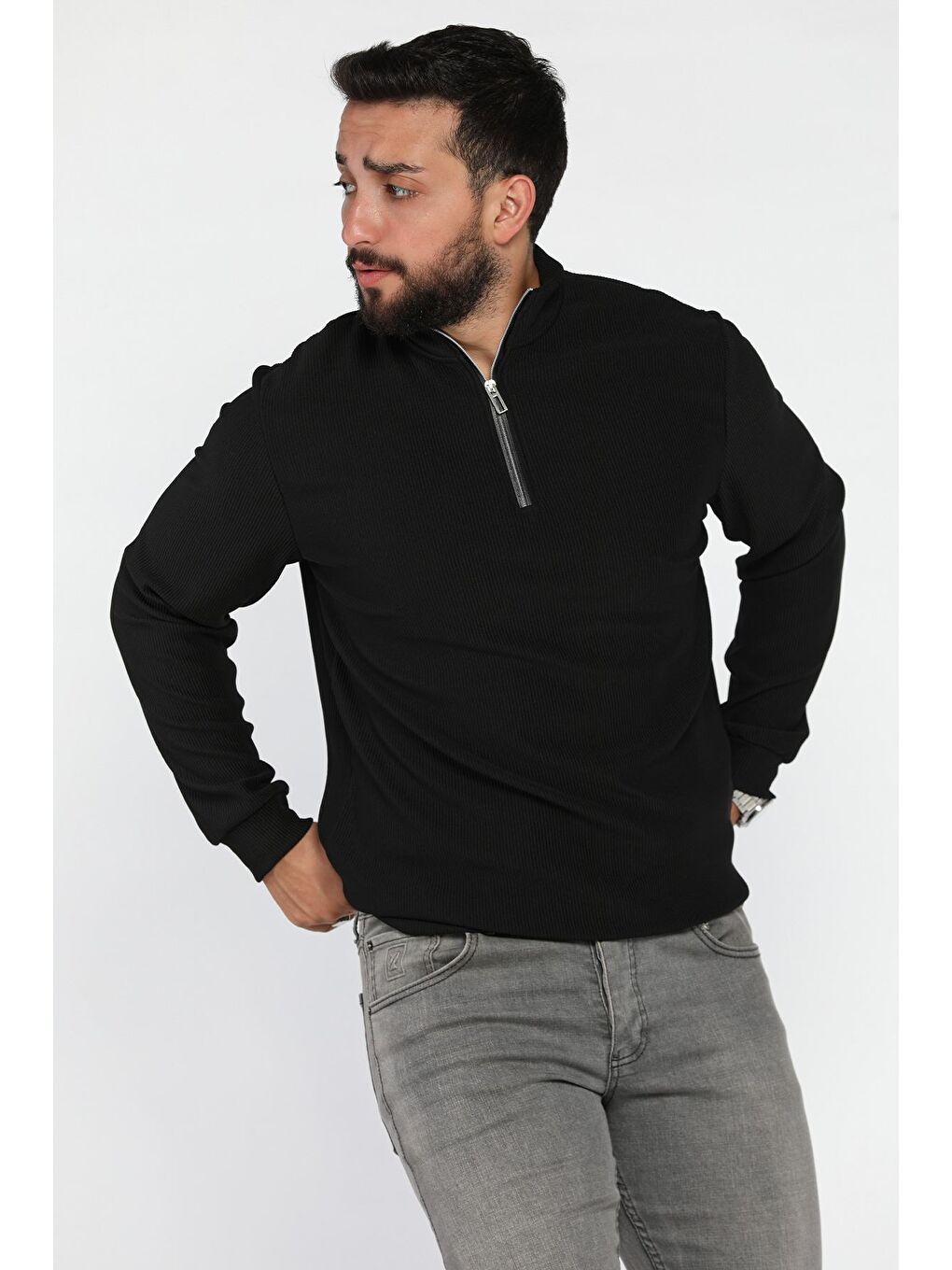 Siyah Dik Yaka Jakarlı Yarım Fermuarlı Erkek Sweatshirt-1