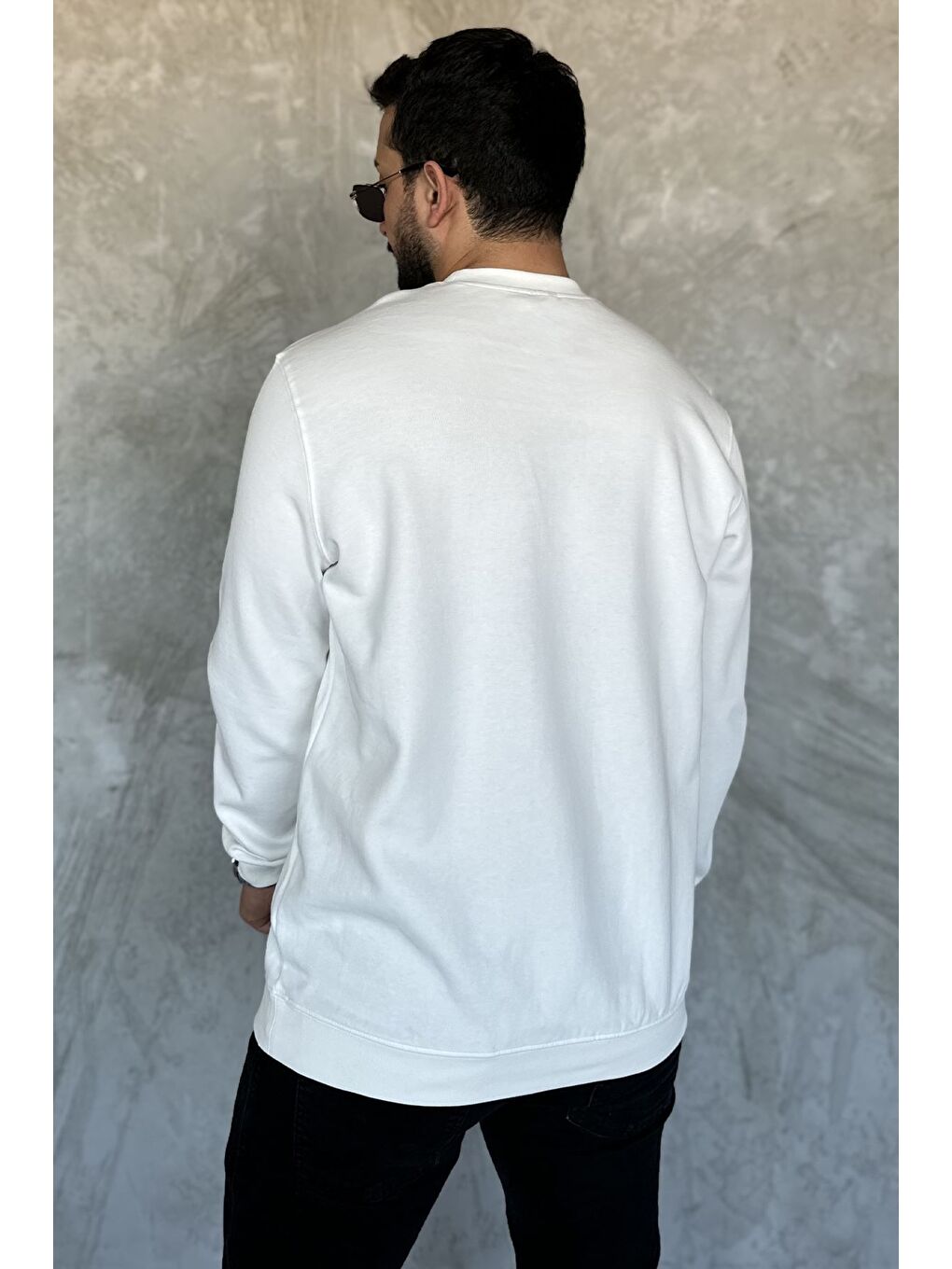 Ekru Erkek Ön Baskılı Bisiklet Yaka Sweatshirt-3