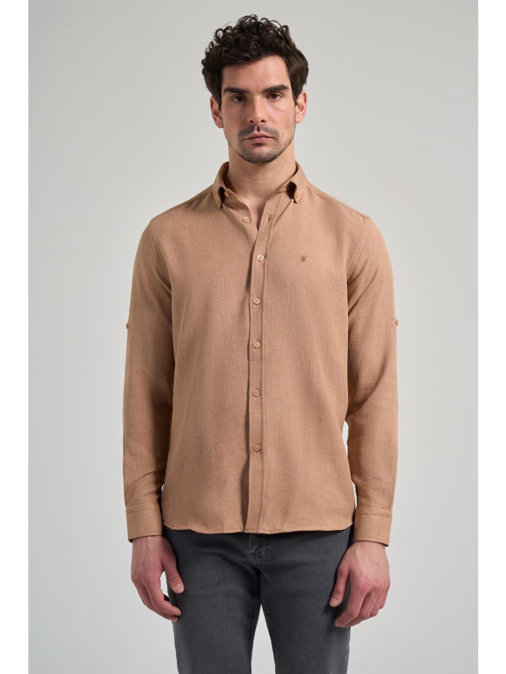 Kahverengi Camel Kısalabilir Kol Düz Gabardin Düğmeli Yaka Cepsiz Casual Slim Fit Gömlek 1004250124_595