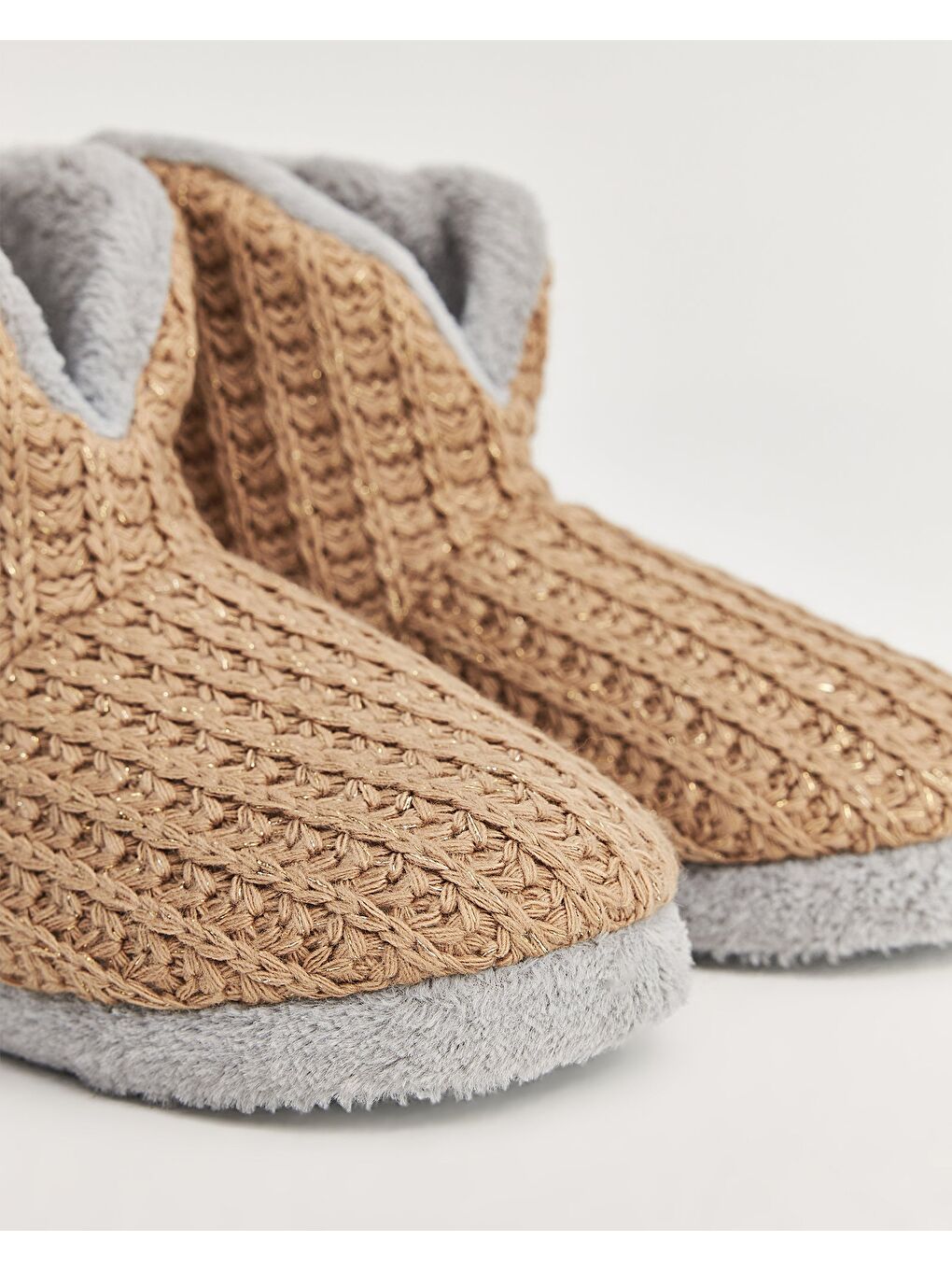 Kahverengi Kadın Triko Örgü Detaylı Panduf - NIKOS-3