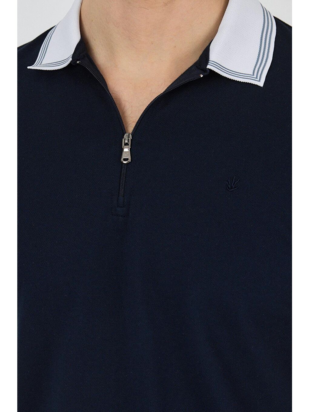 Lacivert Kısa Kol Düz Pike Polo Yaka Cepsiz %100 Pamuk Slim Fit Tişört 1011250130-3