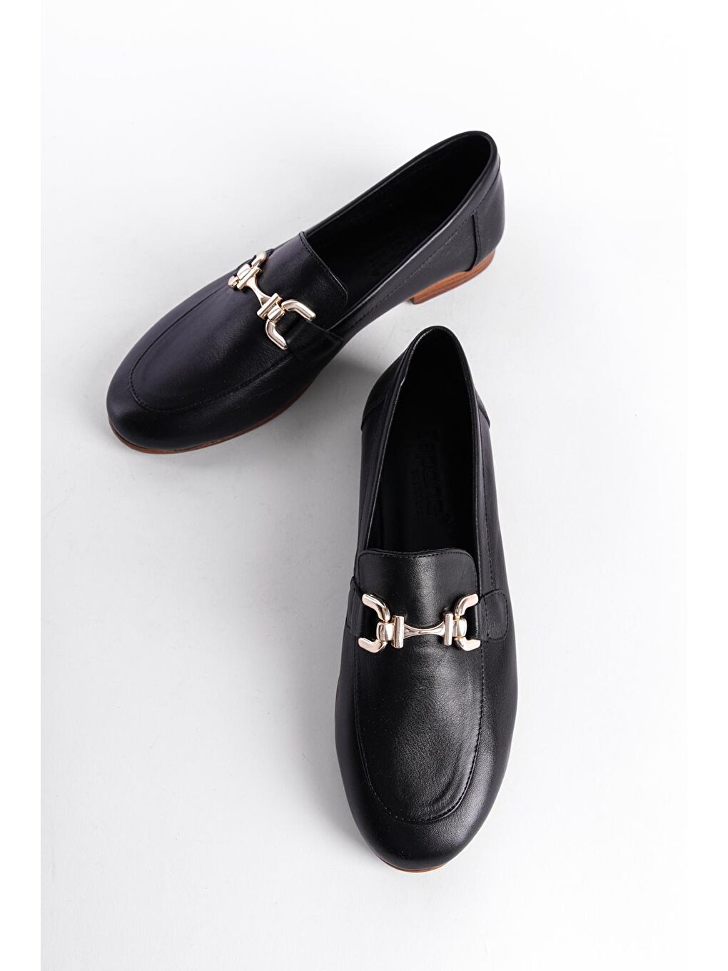 Siyah Aplike Detaylı Kadın Babet-2