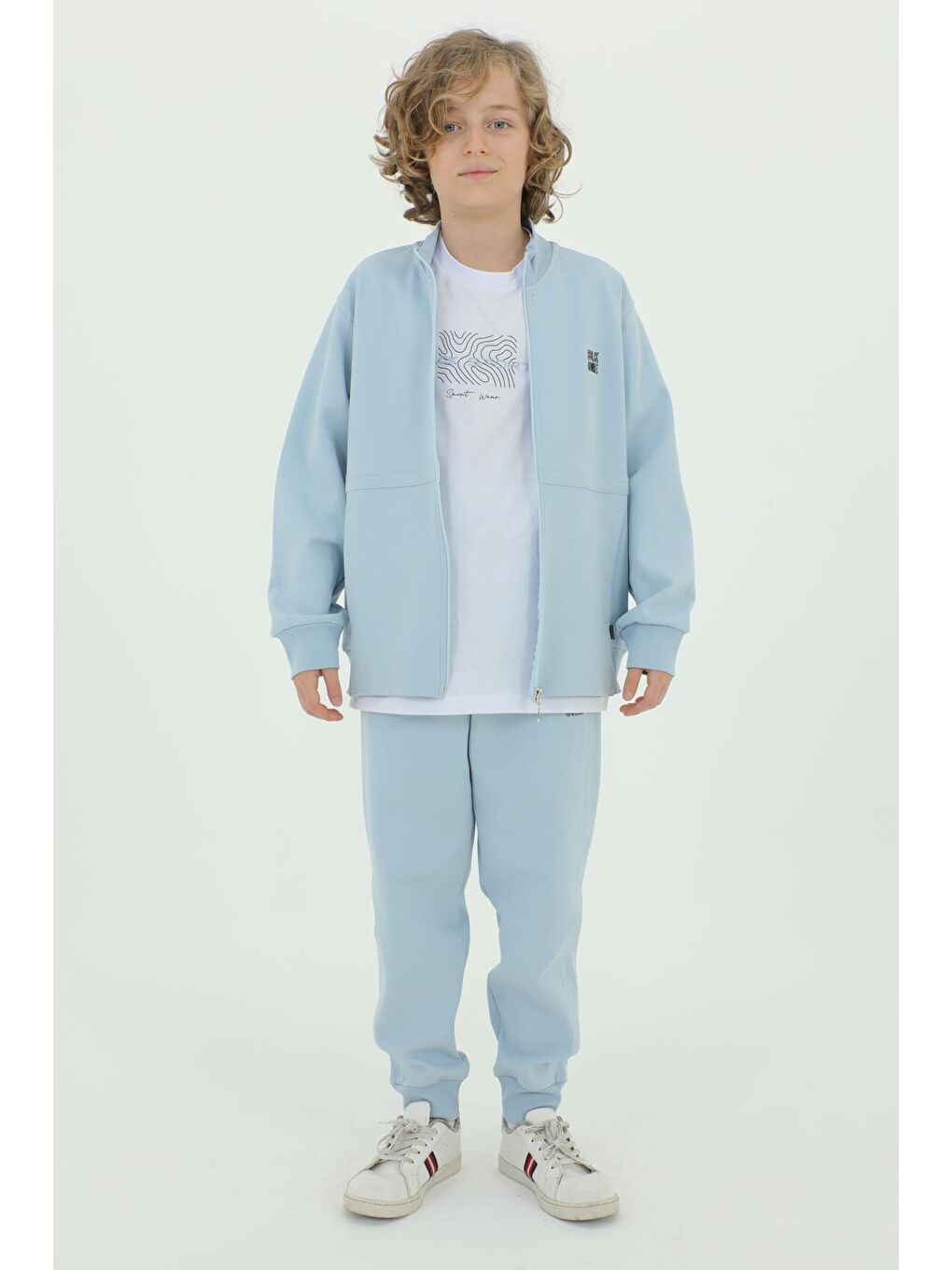 Mavi Erkek Çocuk Dik Yaka Baskı Detaylı Çift Cepli Hırkalı Üç Parça Eşofman Takımı