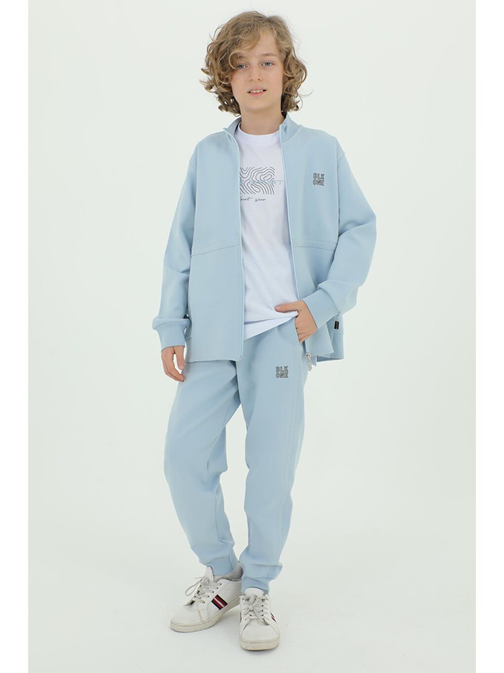 Mavi Erkek Çocuk Dik Yaka Baskı Detaylı Çift Cepli Hırkalı Üç Parça Eşofman Takımı-2