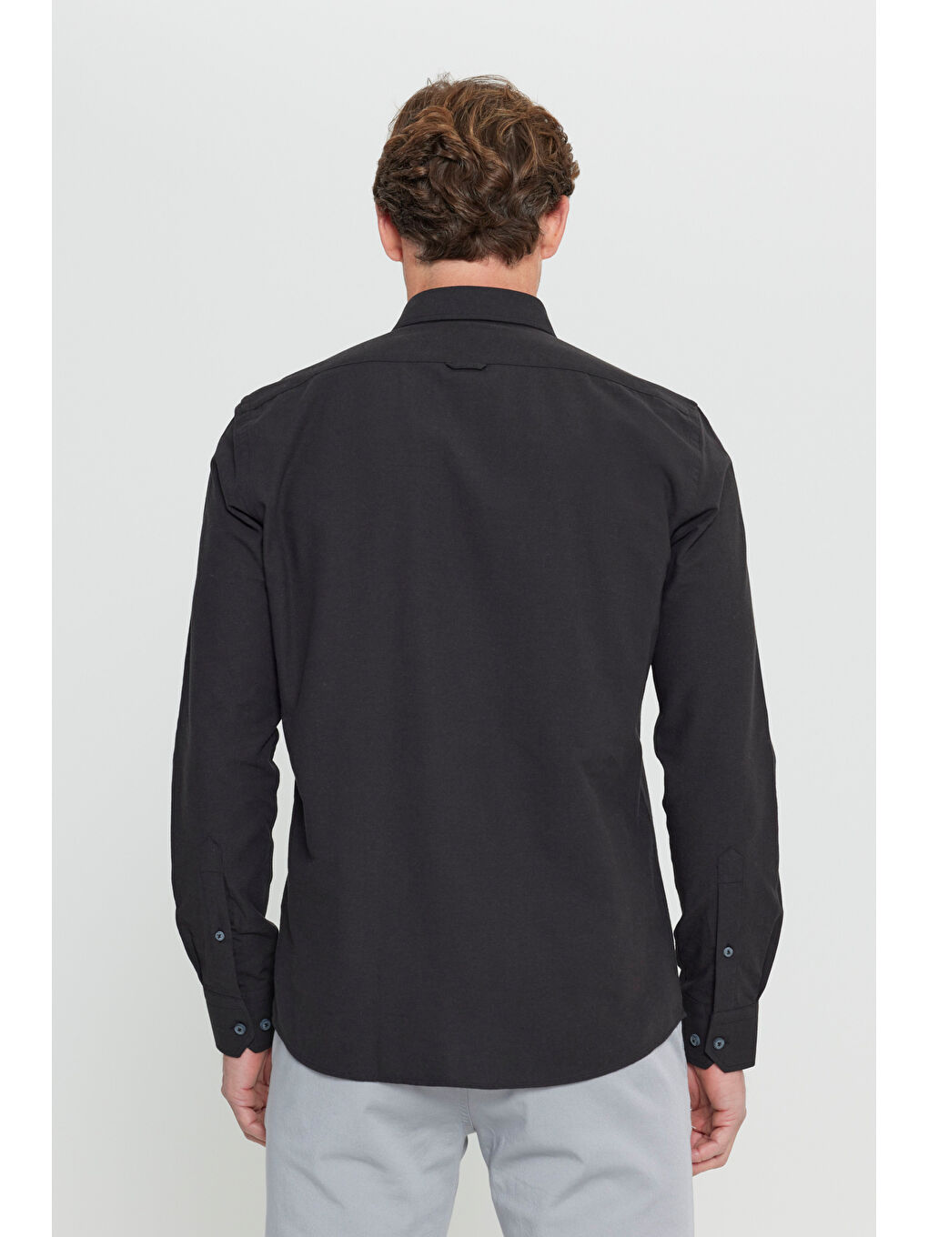 Erkek Siyah Slim Fit Dar Kesim Düğmeli Yaka Pamuklu Oxford Gömlek-7