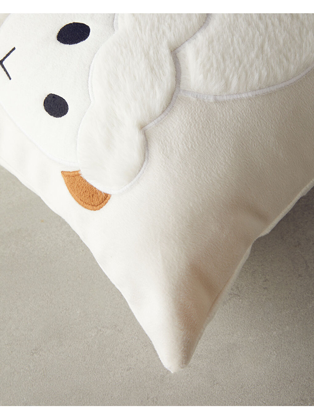 Lam Bebe Dekoratif Kırlent 45x45 cm Ekru-2