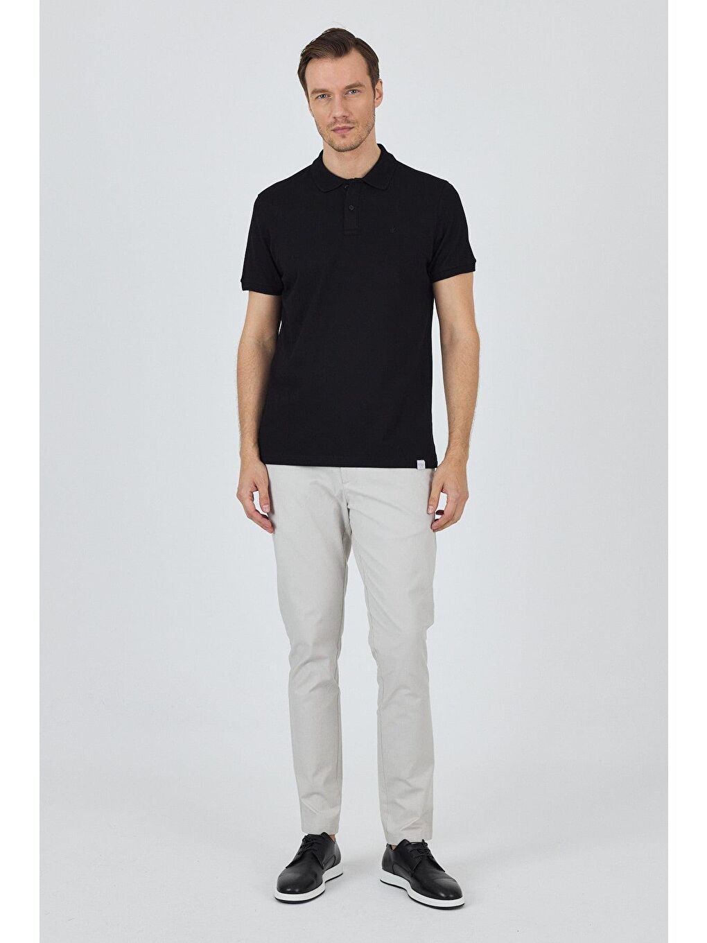 Siyah Kısa Kol Düz Pike Polo Yaka Cepsiz Pamuk Casual Slim Fit Tişört 1011250157_001-1