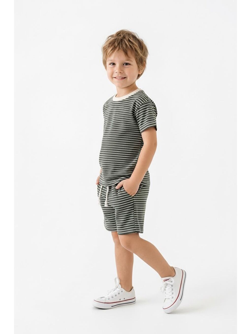 Haki Çizgili Şort Tişört 2li Takım