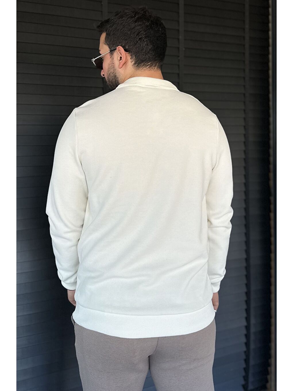 Ekru Erkek Polo Yaka Çıtçıt Detaylı Selanik Sweatshirt-3