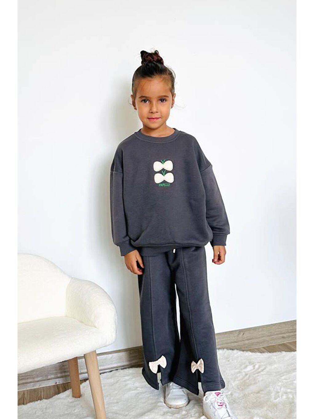 Antrasit Kız Çocuk 3 İplik Pamuklu Kumaş Kurdele Detaylı Sweatshirt Ve Geniş Paça Eşofman Altı Alt Üst Takım