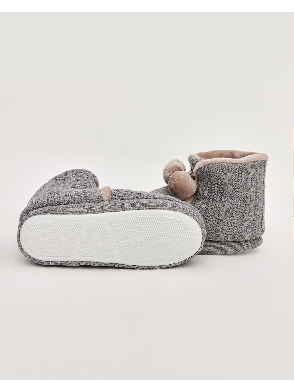 Gri Kadın Ponponlu Panduf - PENY-2