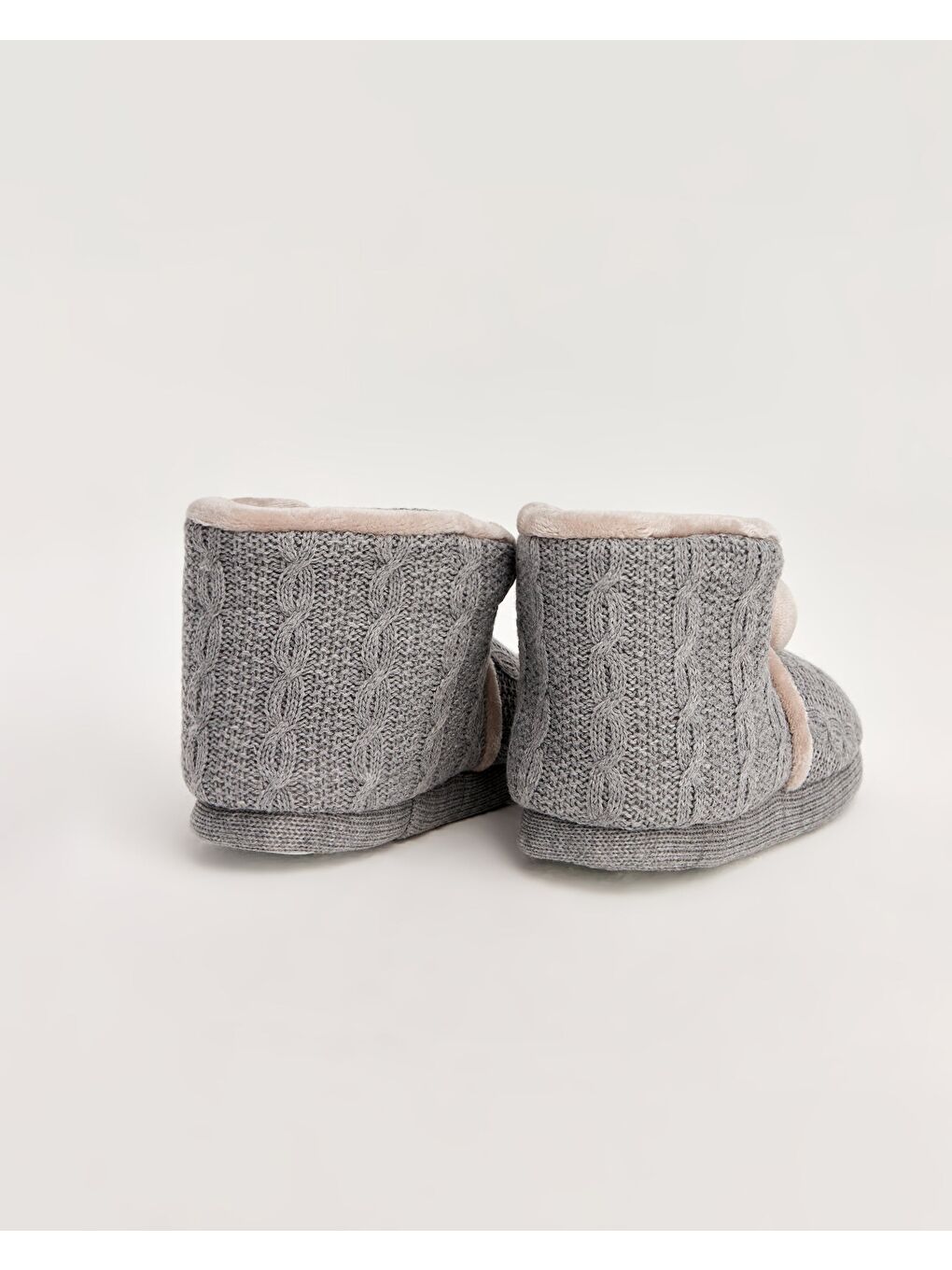 Gri Kadın Ponponlu Panduf - PENY-3