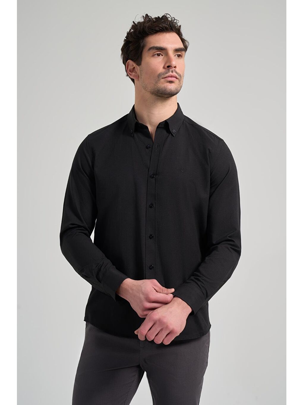 İMZA Siyah Uzun Kol Düz Oxford Düğmeli Yaka Cepsiz Pamuklu Classic Slim Fit Gömlek 1004250168